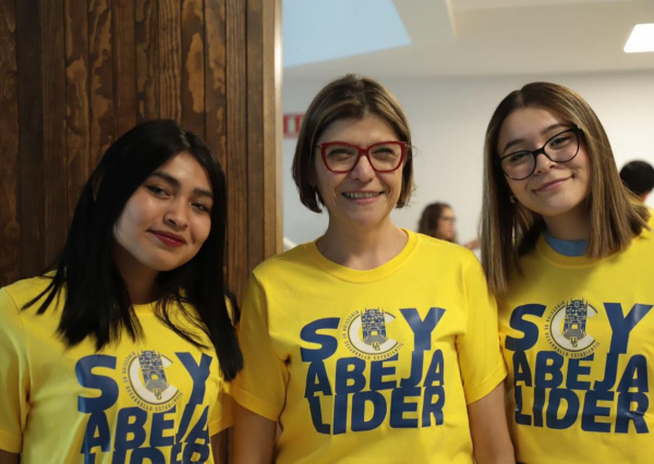 Al ponderar el di&aacute;logo y respeto, portavoces de las y los m&aacute;s de 47 mil estudiantes UG se re&uacute;nen con Rectora General 