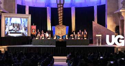 Homenajea UG a sus estudiantes de excelencia acad&eacute;mica 