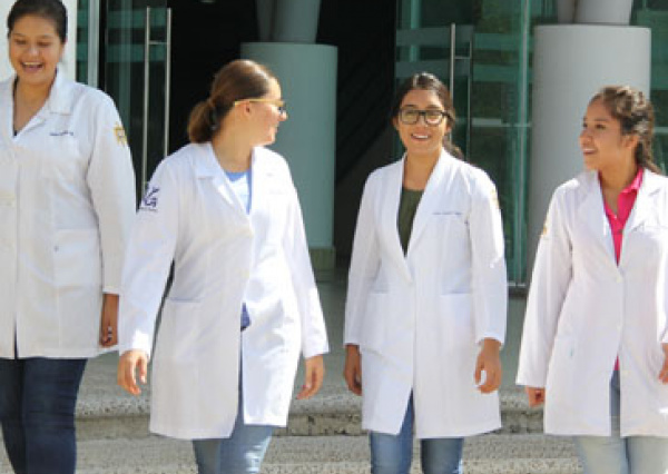 Crece n&uacute;mero de mujeres involucradas en la ciencia en la Universidad de Guanajuato 