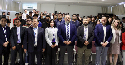 UG impulsa la colaboraci&oacute;n cient&iacute;fica en el 10&deg; Congreso IEEE de Fot&oacute;nica 