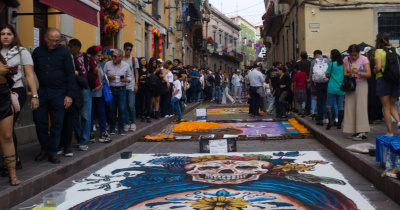 M&aacute;s de 200 estudiantes UG dar&aacute;n vida a los “Tapetes de la Muerte”