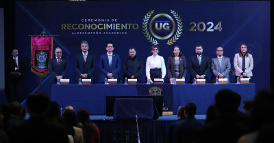 Celebran el esfuerzo y talento acad&eacute;mico de estudiantes sobresalientes de “la Colmena”