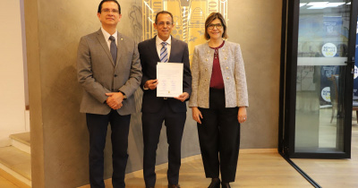 Designan al Dr. H&eacute;ctor Hern&aacute;ndez Escoto Director de la Divisi&oacute;n de Ciencias Naturales y Exactas de la UG