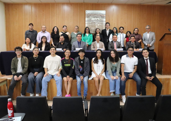 Inauguran en UG Macroproyecto de Reforestaci&oacute;n de &Aacute;reas Verdes