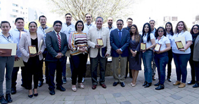 Reconocen programa de mejora continua de tr&aacute;mites y servicios escolares en Campus Le&oacute;n