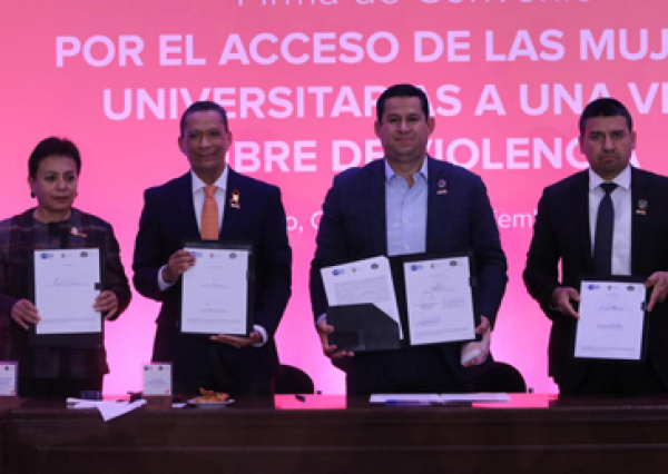 Promueven Universidad de Guanajuato, Gobierno del Estado y Fiscal&iacute;a General acceso a una vida libre de violencia para las mujeres universitarias