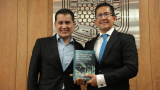 Presentan el libro Optimization in Chemical Engineering: Deterministic en la UG
