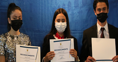 Realizan Concurso de Oratoria y Declamaci&oacute;n del CNMS 