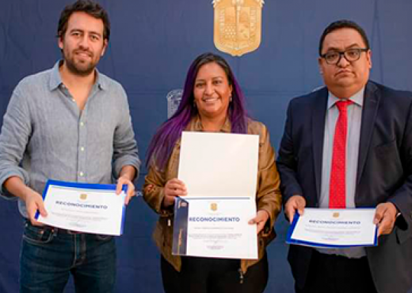 Presentan en la UG editorial que promueve la transparencia y rendici&oacute;n de cuentas 