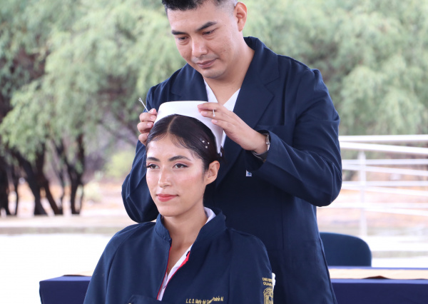 Celebra fin de cursos la 8.&ordf; Generaci&oacute;n de la Licenciatura en Enfermer&iacute;a y Obstetricia en el CINUG