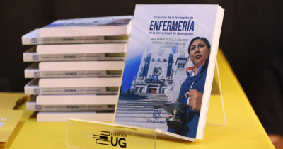 Presentan la obra “Evoluci&oacute;n de la formaci&oacute;n de enfermer&iacute;a en la Universidad de Guanajuato”