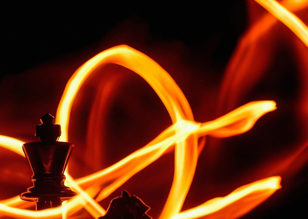 Estudiantes UG ganan concurso fotogr&aacute;fico con extraordinarias im&aacute;genes en el Optics Photonics for Applications 2023 