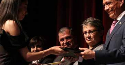 Festeja comunidad de la ENMS Celaya 75 a&ntilde;os de historia 