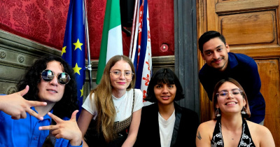 Estudiantes y egresados de Sociolog&iacute;a de la UG participan en conferencia internacional sobre complejidad y orden mundial