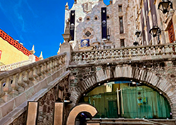 La UG, una de las 10 mejores universidades de M&eacute;xico, de acuerdo con el Best Global Universities Ranking