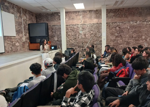 CNMS y Campus Guanajuato impulsan investigaci&oacute;n en ciencias b&aacute;sicas y aprendizaje de la f&iacute;sica