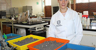 Investigadora UG estudia la variaci&oacute;n ambiental hist&oacute;rica de lagos y presas 