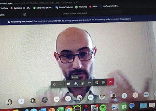 A distancia y con uso de la tecnolog&iacute;a se cumple con el Programa Institucional de Formaci&oacute;n Docente