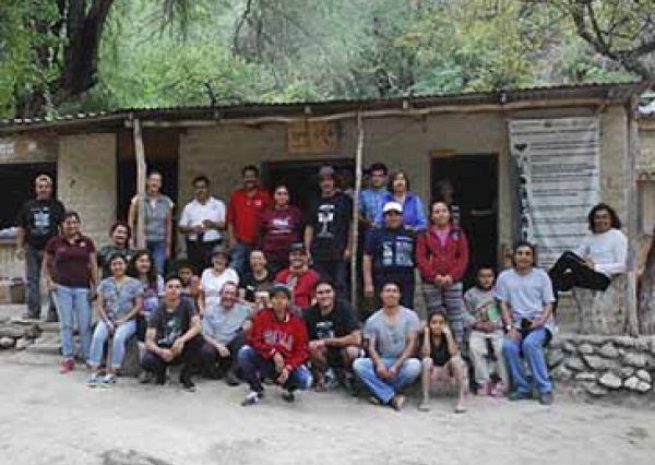 UG realiza noche astron&oacute;mica junto a pobladores de Xich&uacute;