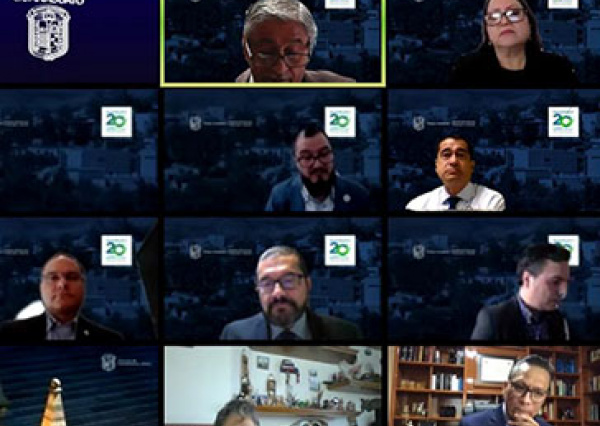 UG celebra el XX Aniversario del posgrado en Ingenier&iacute;a Qu&iacute;mica