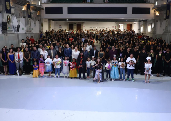 Celebran cierre de cursos y acciones por la inclusi&oacute;n ante la discapacidad auditiva