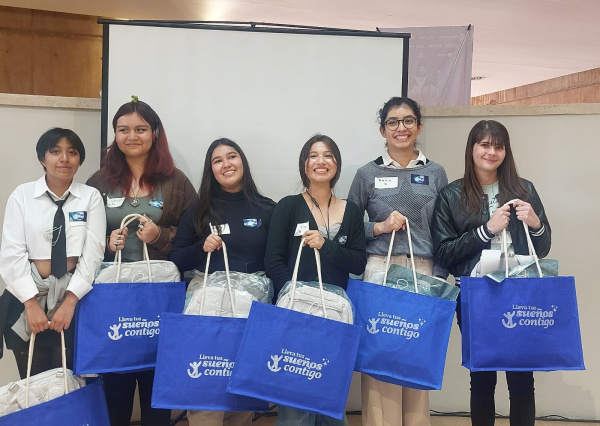 Estudiantes de la Escuela de Nivel Medio Superior Centro Hist&oacute;rico Le&oacute;n obtienen 1er lugar en Rally Cient&iacute;fico