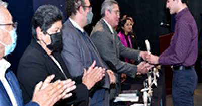 Comunidad estudiantil del Campus Le&oacute;n UG es distinguida por su desempe&ntilde;o acad&eacute;mico 