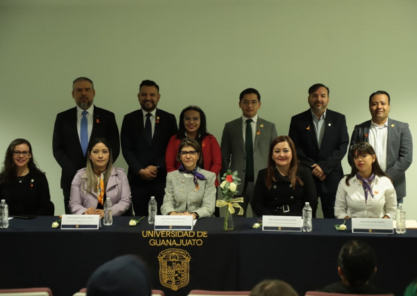 Comunidad DICIS da apertura a espacios de concientizaci&oacute;n para la erradicaci&oacute;n de la violencia hacia las mujeres