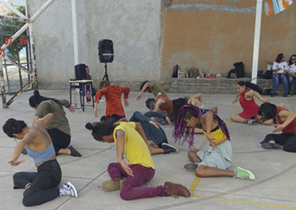 Estudiantes UG contribuyen a la incorporaci&oacute;n del arte en la educaci&oacute;n b&aacute;sica