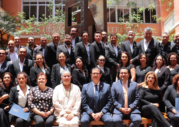 Celebra generaci&oacute;n 1995-2000 de la Licenciatura en Arquitectura su 25 aniversario de egresos