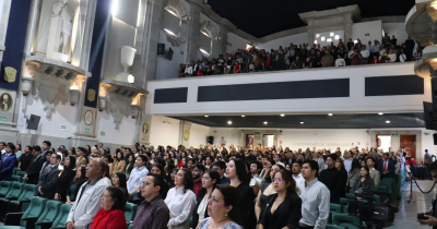 Culminan estudios de licenciatura y posgrado en la DCNE