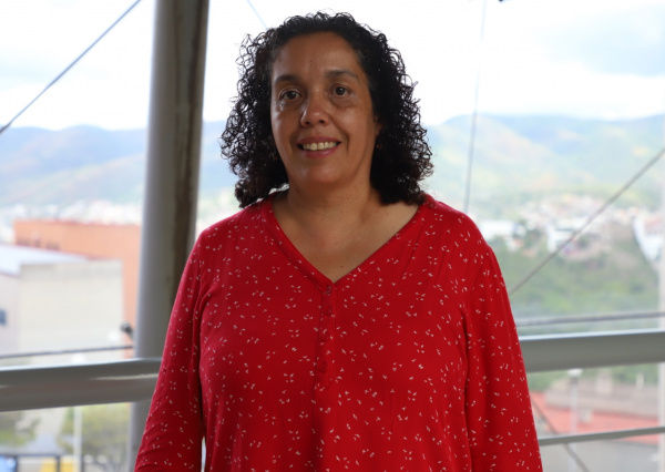 Brecha laboral en M&eacute;xico: 30% menos participaci&oacute;n de mujeres que de hombres