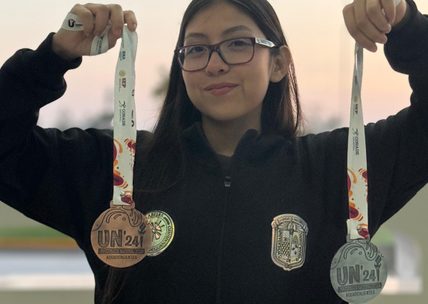 UG suma primeras medallas en la Universiada del CONDDE 