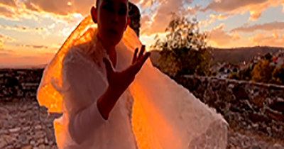 Danza para no humanos, propuesta de reconciliaci&oacute;n con el entorno f&iacute;sico, animal y vegetal  