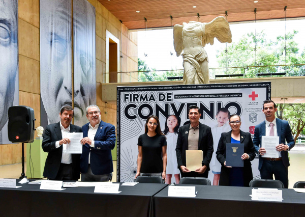 UG firma convenio para atenci&oacute;n de infancias con S&iacute;ndrome de Down y discapacidad intelectual