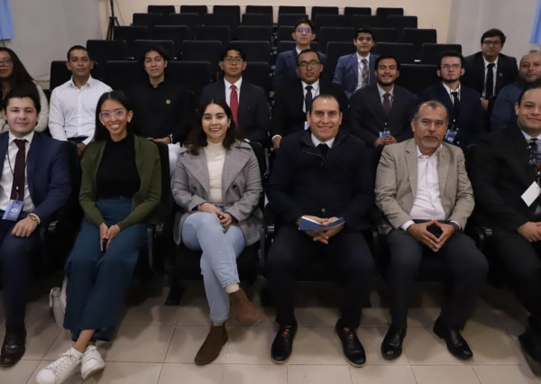 Bee Blue inaugura espacio de innovaci&oacute;n para el manejo sostenible del agua