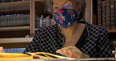 Visita la Biblioteca Armando Olivares de la UG la ex Embajadora de M&eacute;xico en Espa&ntilde;a, Austria, Cuba y Bolivia 