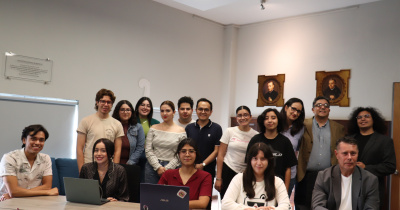 Presenta DDPG libro sobre el paradigma de la complejidad