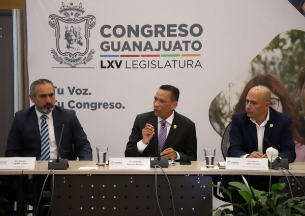 Anuncian inicio del taller en prevenci&oacute;n social de la delincuencia que impartir&aacute; UG a elementos municipales  