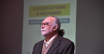 Debaten sobre la obra del Dr. Aureliano Ortega, referente de la Filosof&iacute;a en la UG