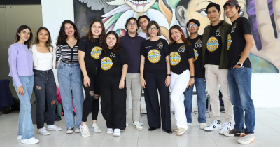 Celebran el D&iacute;a de la y el Economista en la UG 