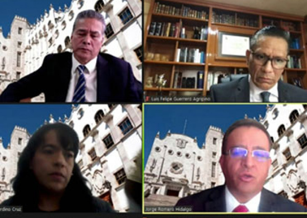 ANUIES otorga dos premios a la UG, por su responsabilidad social y capacidad de innovaci&oacute;n en la gesti&oacute;n