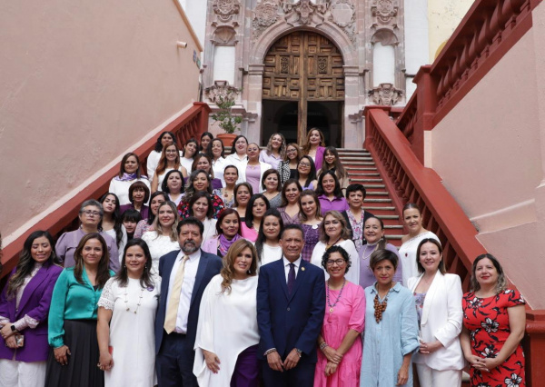 UG es sede del curso “Mujeres L&iacute;deres como Promotoras de los Derechos Pol&iacute;ticos” 