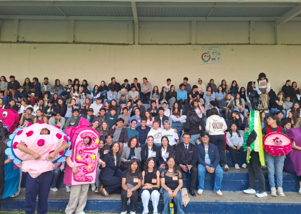 Llevan a cabo Expociencias 2025: “Tiempo, espacio y m&aacute;s all&aacute;” en la ENMS Guanajuato