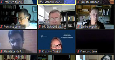 Rinde UG homenaje a Jos&eacute; Mend&iacute;vil por 36 a&ntilde;os de servicio 