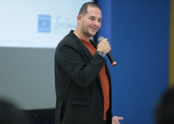 Especialistas del sector tur&iacute;stico participan en la C&aacute;tedra en Sistemas de Gesti&oacute;n de Calidad de la UG 