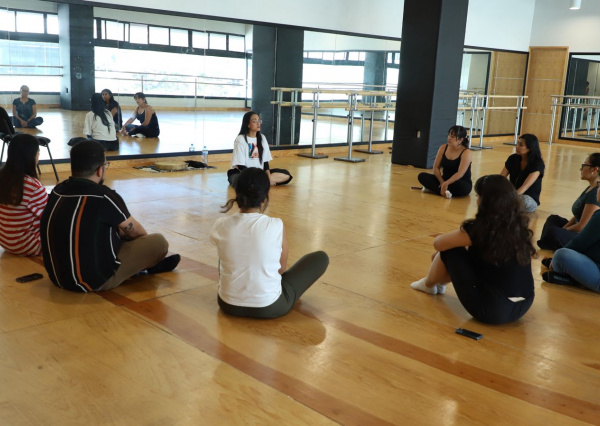 “Coorporal Alchemist, Movimiento Consciente y T&eacute;cnicas de Autocuidado”, explora la interseccionalidad en el marco de la Agenda 25N