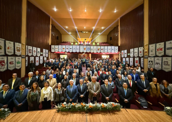 * Gremio nacional de Ingenier&iacute;a Civil se re&uacute;ne en la UG como parte del Foro Sustentabilidad e Innovaci&oacute;n 