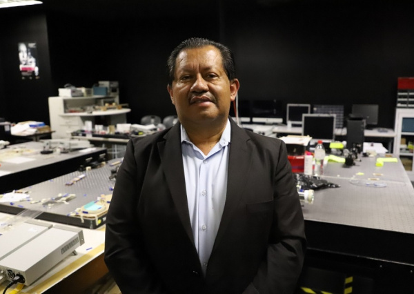 Exploran en la UG las telecomunicaciones y la fot&oacute;nica aplicada a la vida cotidiana 