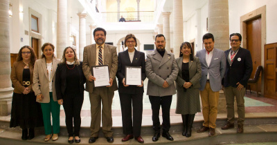 Suscribe UG e INE convenio para impulsar la participaci&oacute;n y cultura democr&aacute;tica